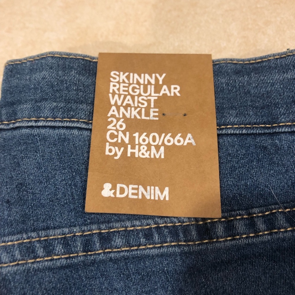 H&M Jeans - Picture 3 of 4
